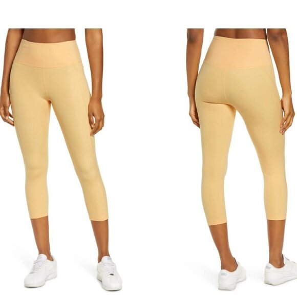 Girlfriend Collective High Waist Capri Leggings Size Medium NWT - Picture 1 of 3